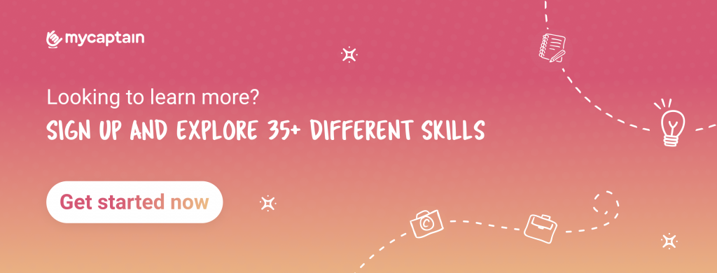 Button to explore courses.